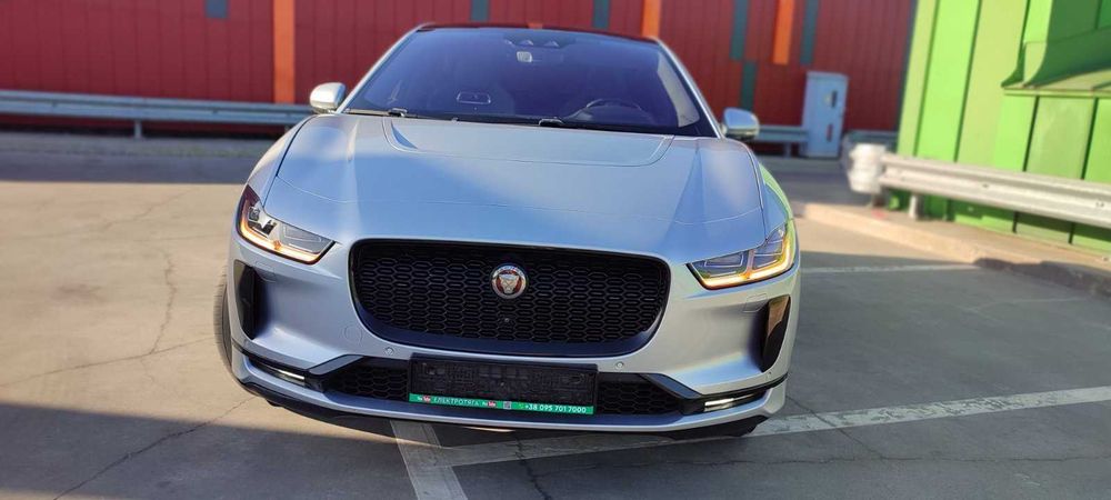 JAGUAR I-Pace  HSE 400EV  12/2018 года ТОП   панорама+ HUD+360кам