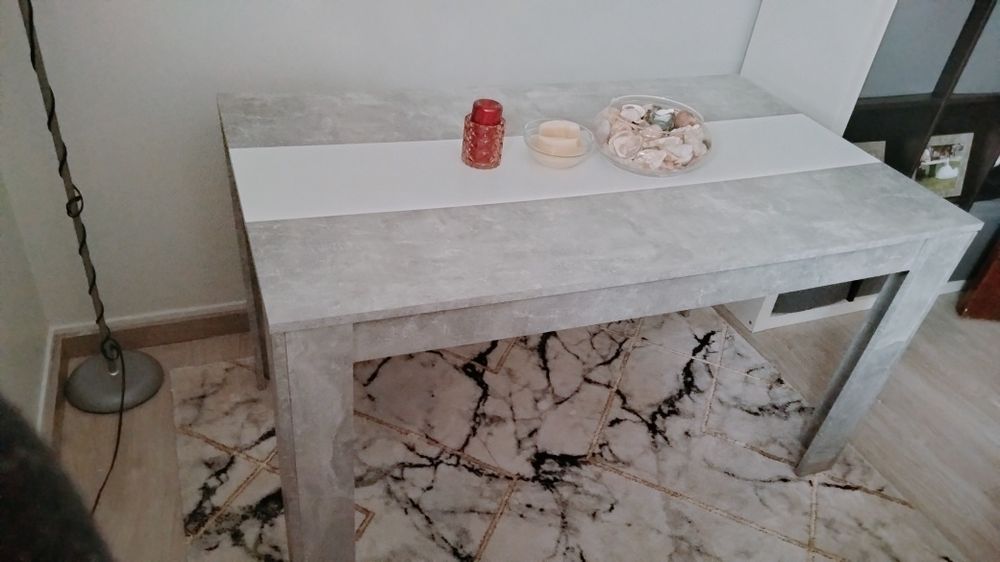 Mesa de jantar bom estado
