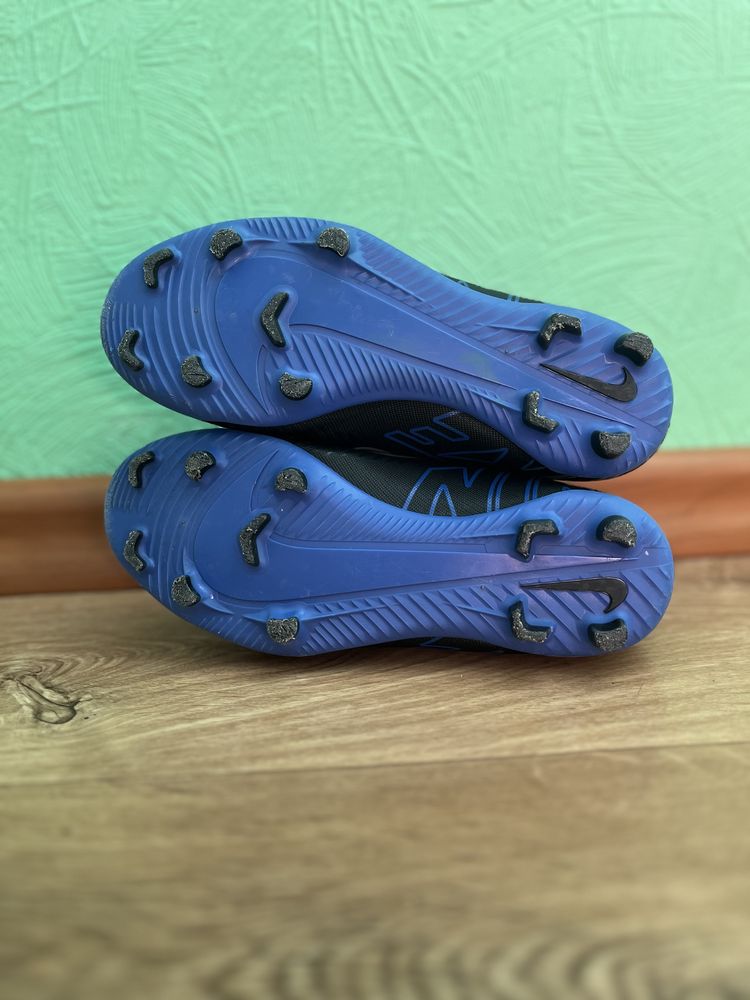 Дитячі бутси Nike Mercurial Vapor 15 (35.5)