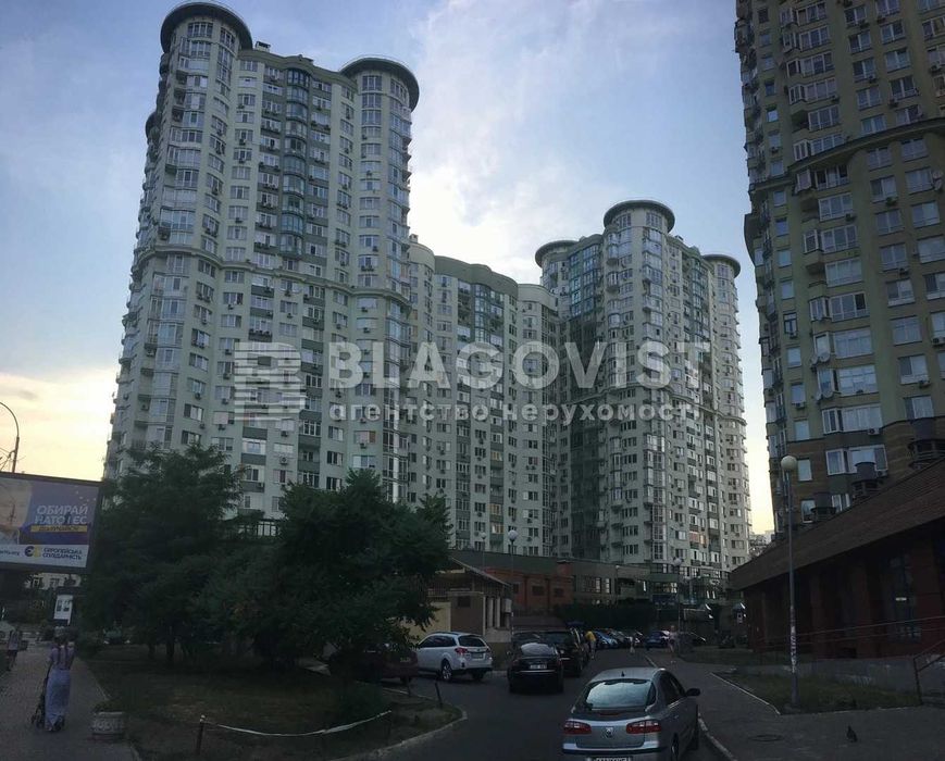 Топ! Продаж Великої 2х-тної Квартири 86 кВ.м! Солом'янка!Г.Шаповала 2