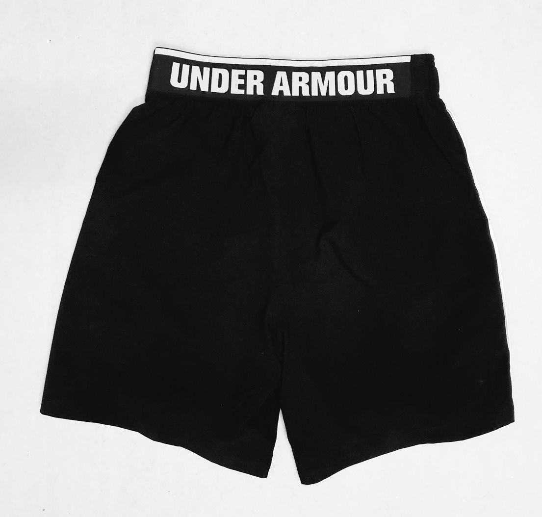 UNDER ARMOUR roz. M spodenki sportowe