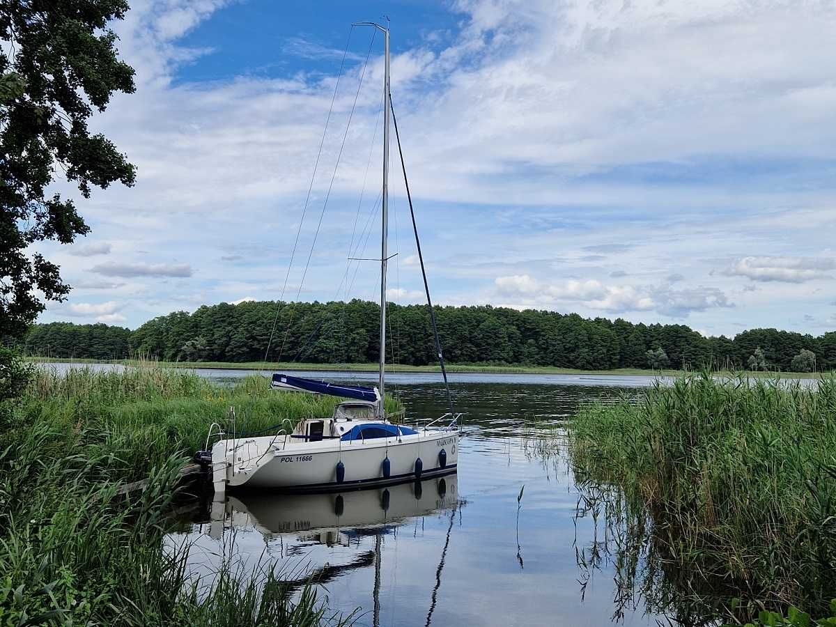 Jacht żaglowy SATURN 25