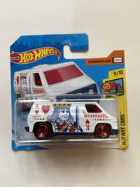 Zestaw hot wheels niwe