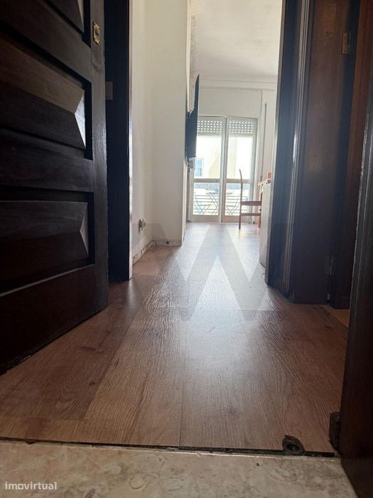 Apartamento T1 na rua Camões Porto