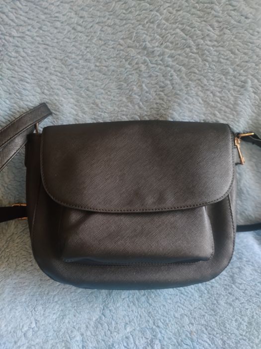 Torebka listonoszka   czarna   -House