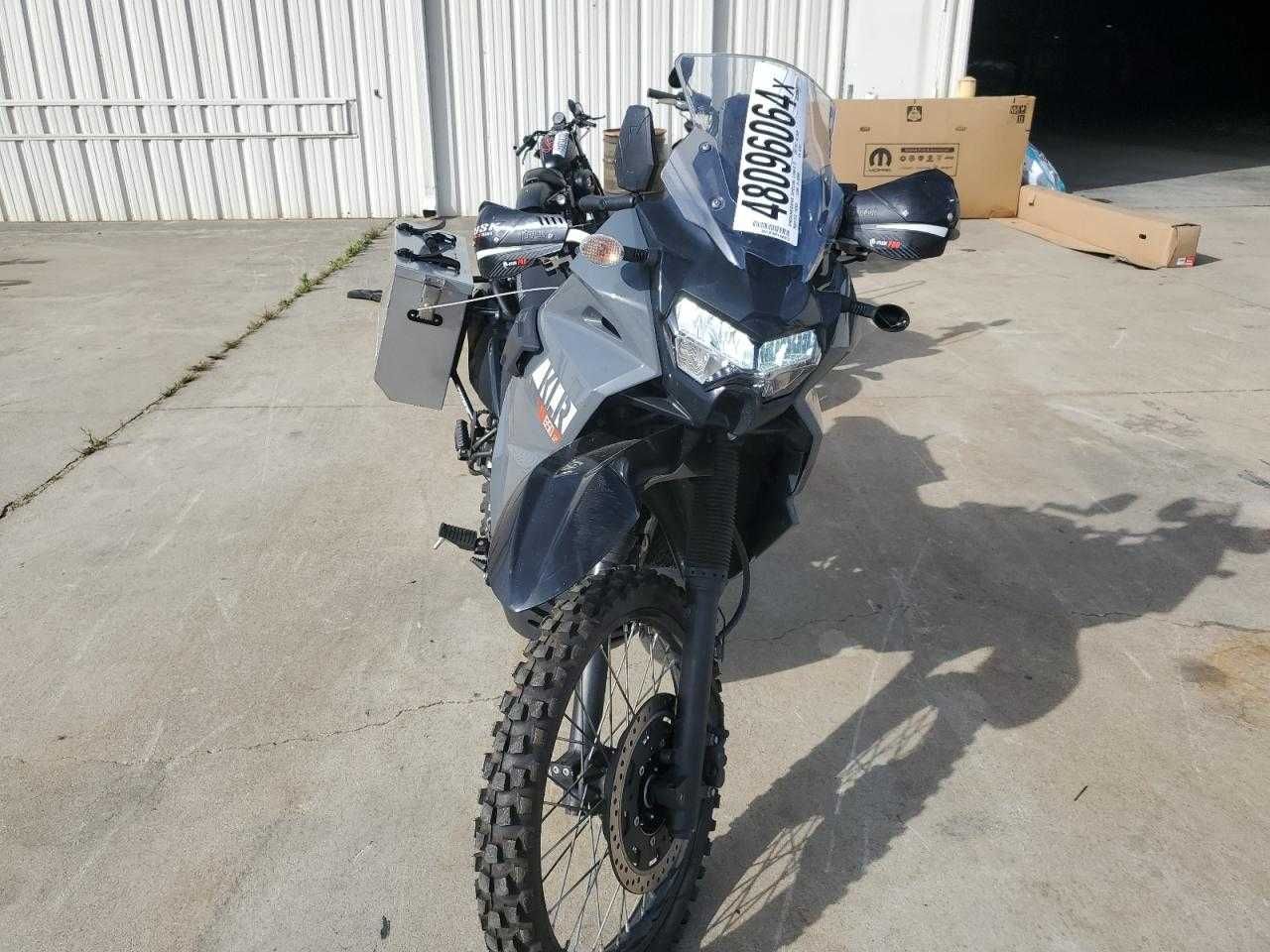 Kawasaki KL650 M 2023