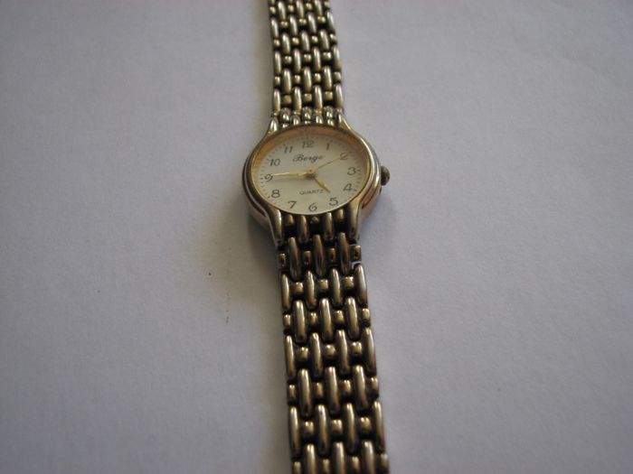 Жіночий годинник Berge. Женские часы.