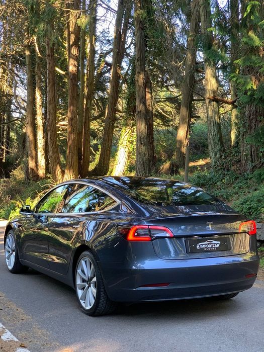 Tesla Model 3 Standard Range Plus RWD