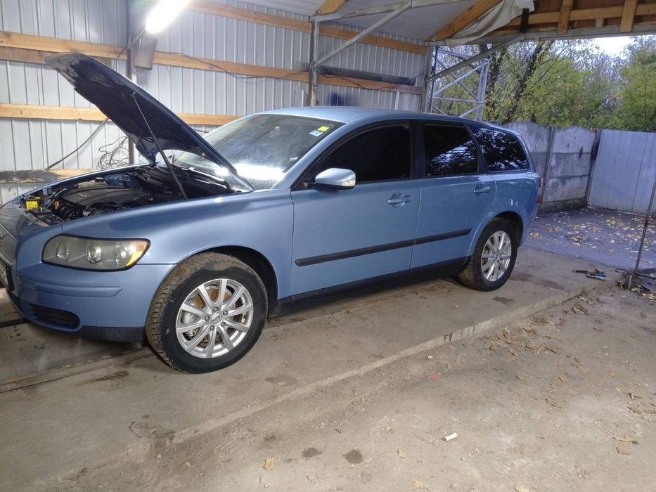 Volvo v50 без вкладень