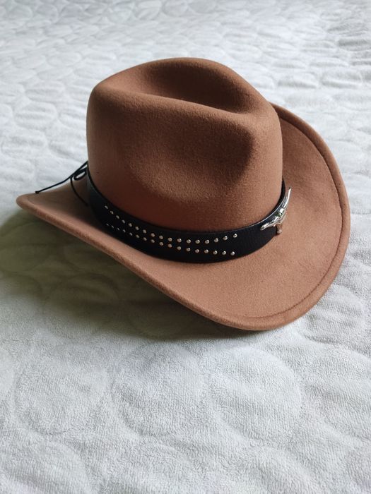 Kapelusz kowbojski brązowy ciepły karmelowy rudy klasyczny kowboj nowy