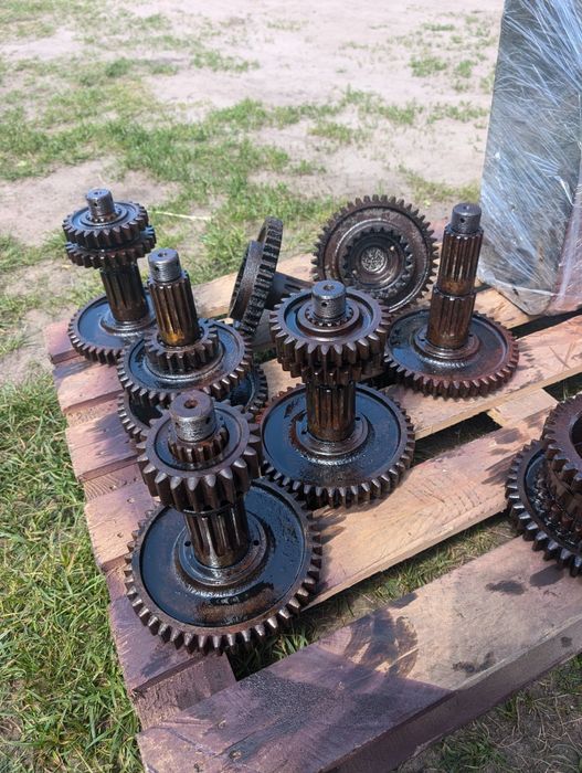 Вторинний вал КПП МТЗ 82 Радіатор Мтз 1523.1221 ТРОПІК д260 Радиатор