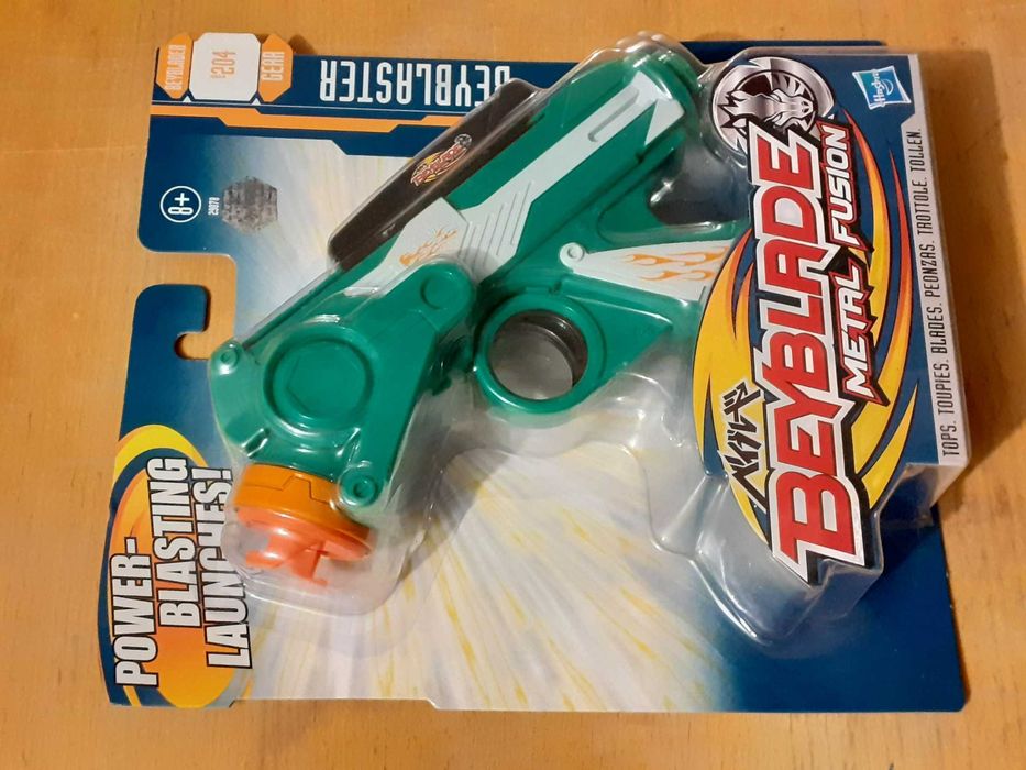 Wyrzutnie Hasbro Beyblade Metal Fusion Pakiet 4sztuk