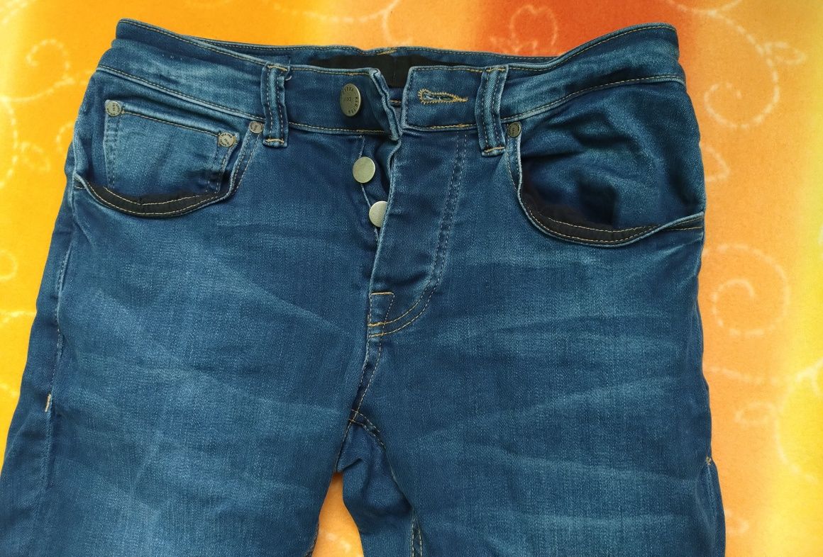 Spodnie męskie dżinsy rozmiar S M 28/32 jack and jones