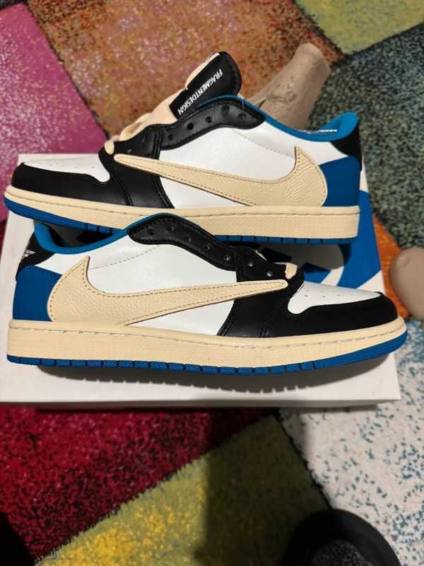 Jordan 1 Retro Low OG SP Fragment x Travis Scott R.43