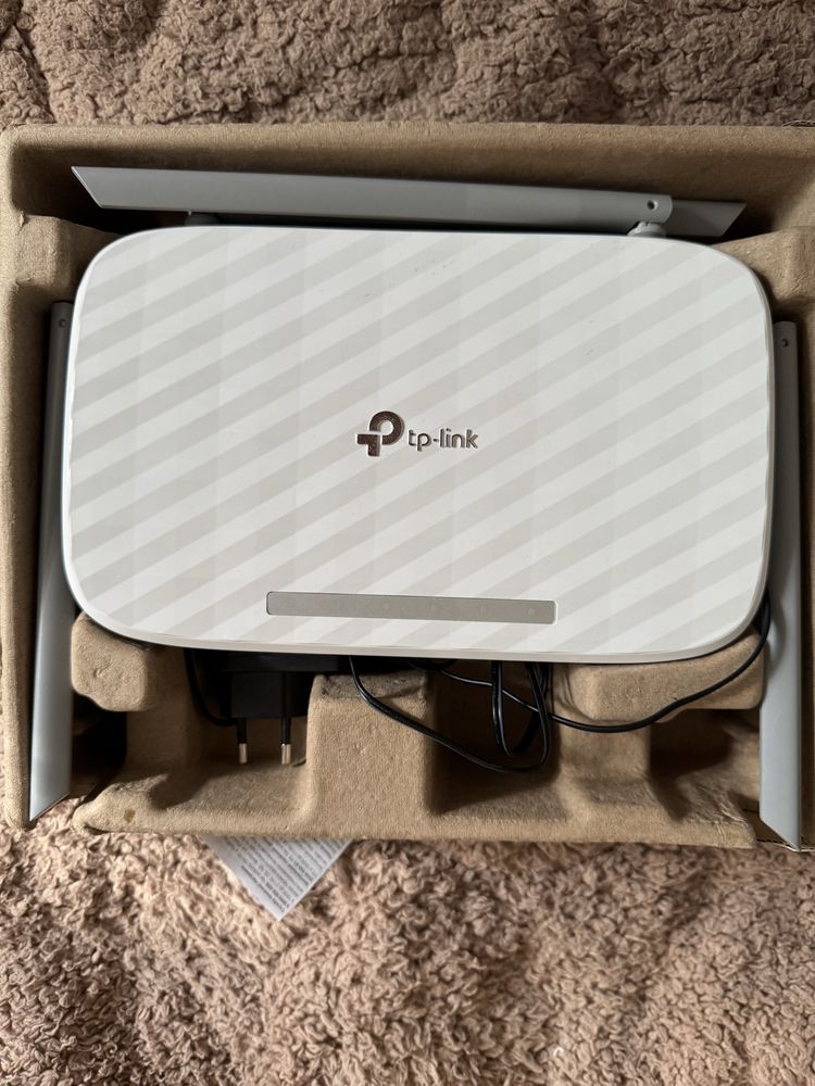 Продам Wi-fi роутер tp-link