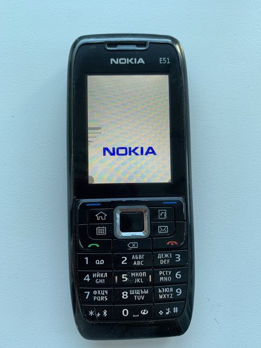 Nokia E51 офіціальний