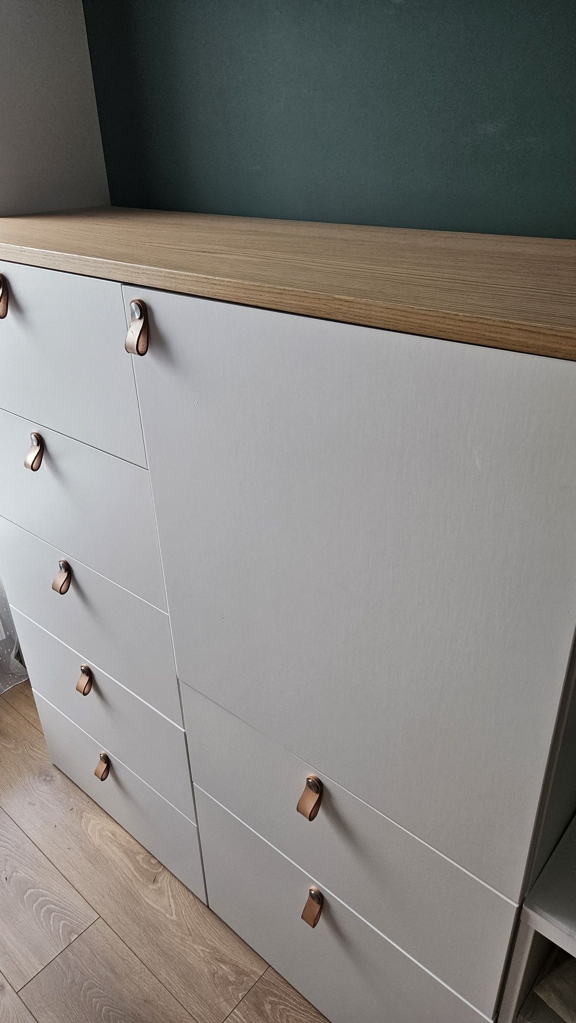Komoda Besta Ikea biała - szuflady i szafka, 120x130x42 cm