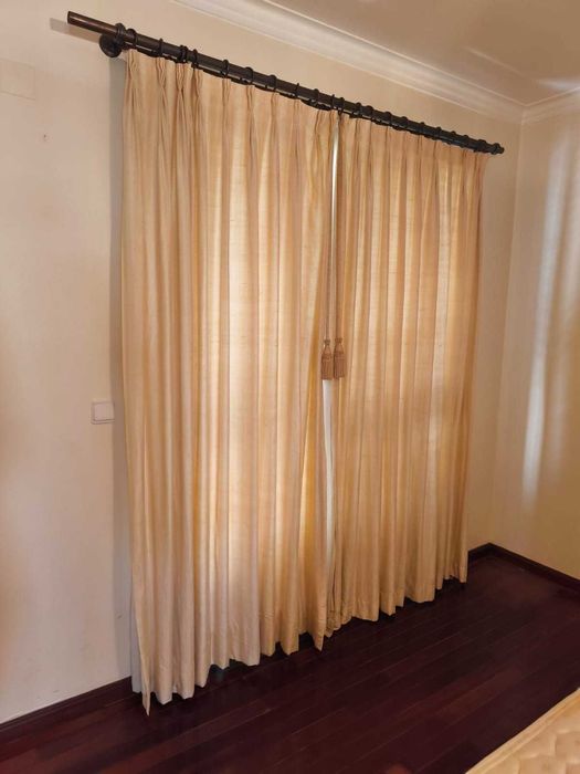Cortinas feitas por medida em modista e forradas
