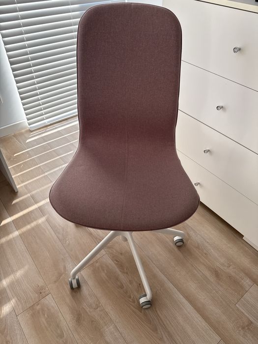 Krzeslo obrotowe biale nogi ideal ikea