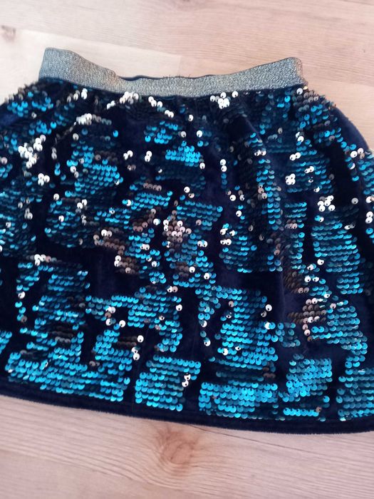 Dwie spódniczki dla dziewczynki, r. 122, Cool Club