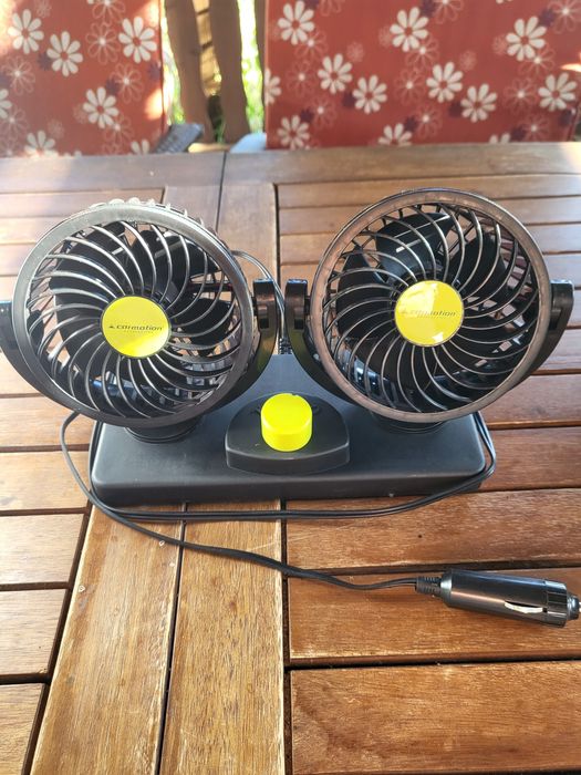 Wentylator samochodowy podwójny pod zapalniczkę 12V