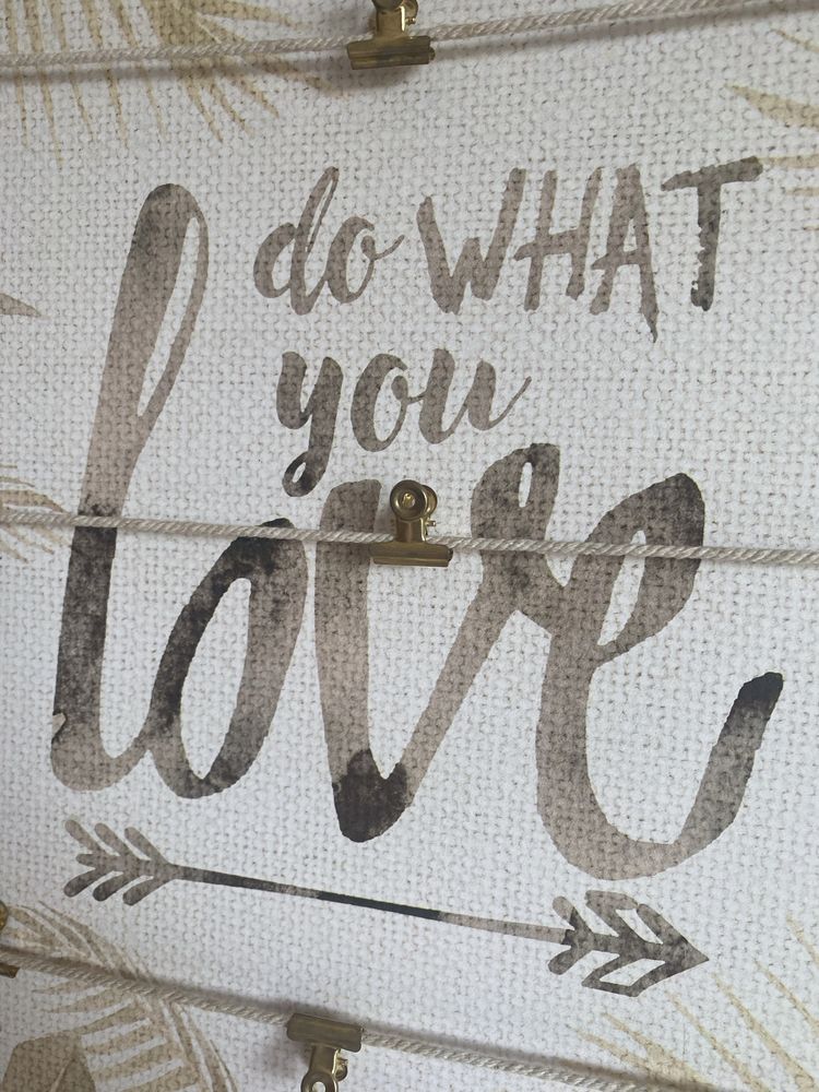 Quadro porta fotos com molas “do what you love” plantas beje