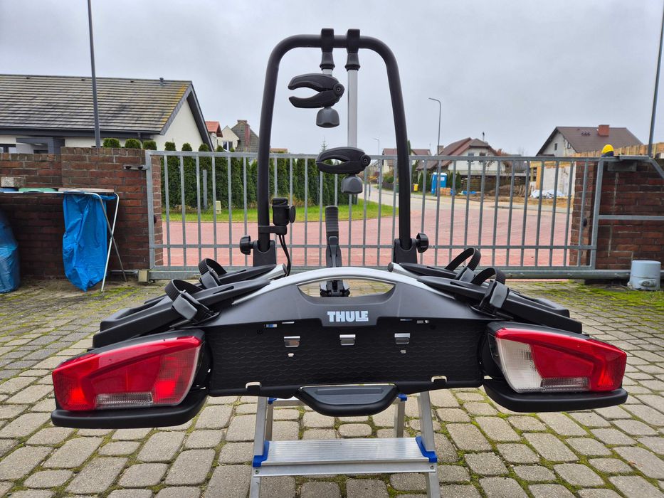 Bagażnik na dwa rowery na hak holowniczy VeloCompact THULE 924