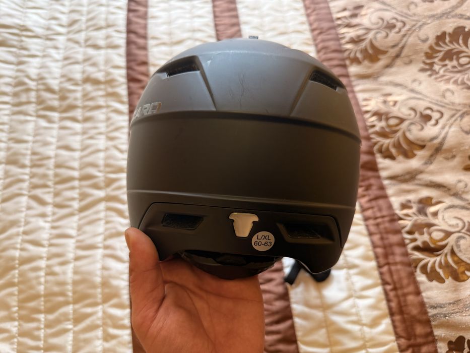 Kask narciarski zintegrowany z szybka Blizzard