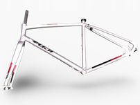 Rama FUJI ABSOLUTE 1.1 Rozmiar 17" Z Karbonowym Widelcem + Stery