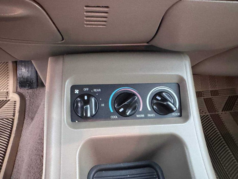 Ford Expedition 5.4L Triton Eddie Bauer (2000) USA Import | 133к миль