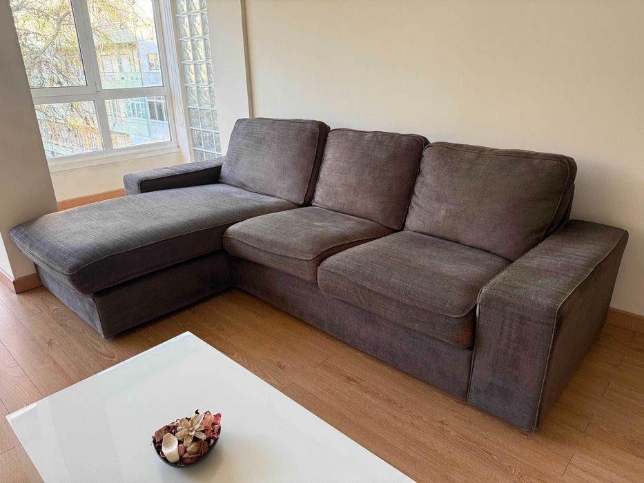 Sofá IKEA Chaise Longue Cinza