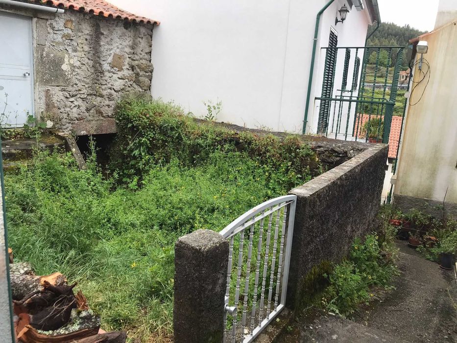 Casa rustica para recuperar urgente