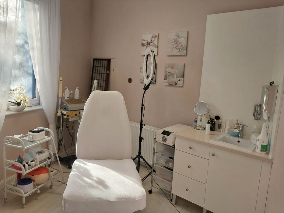 Wynajmę gabinet kosmetyczny