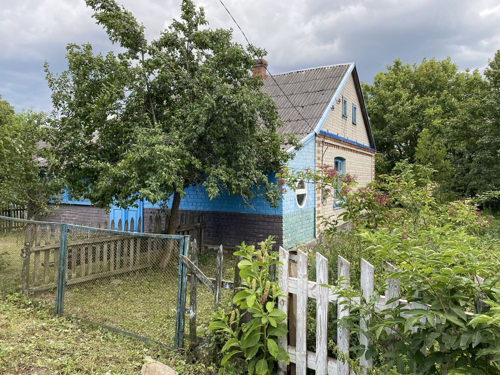 Продається будинок 40км. Від Луцька