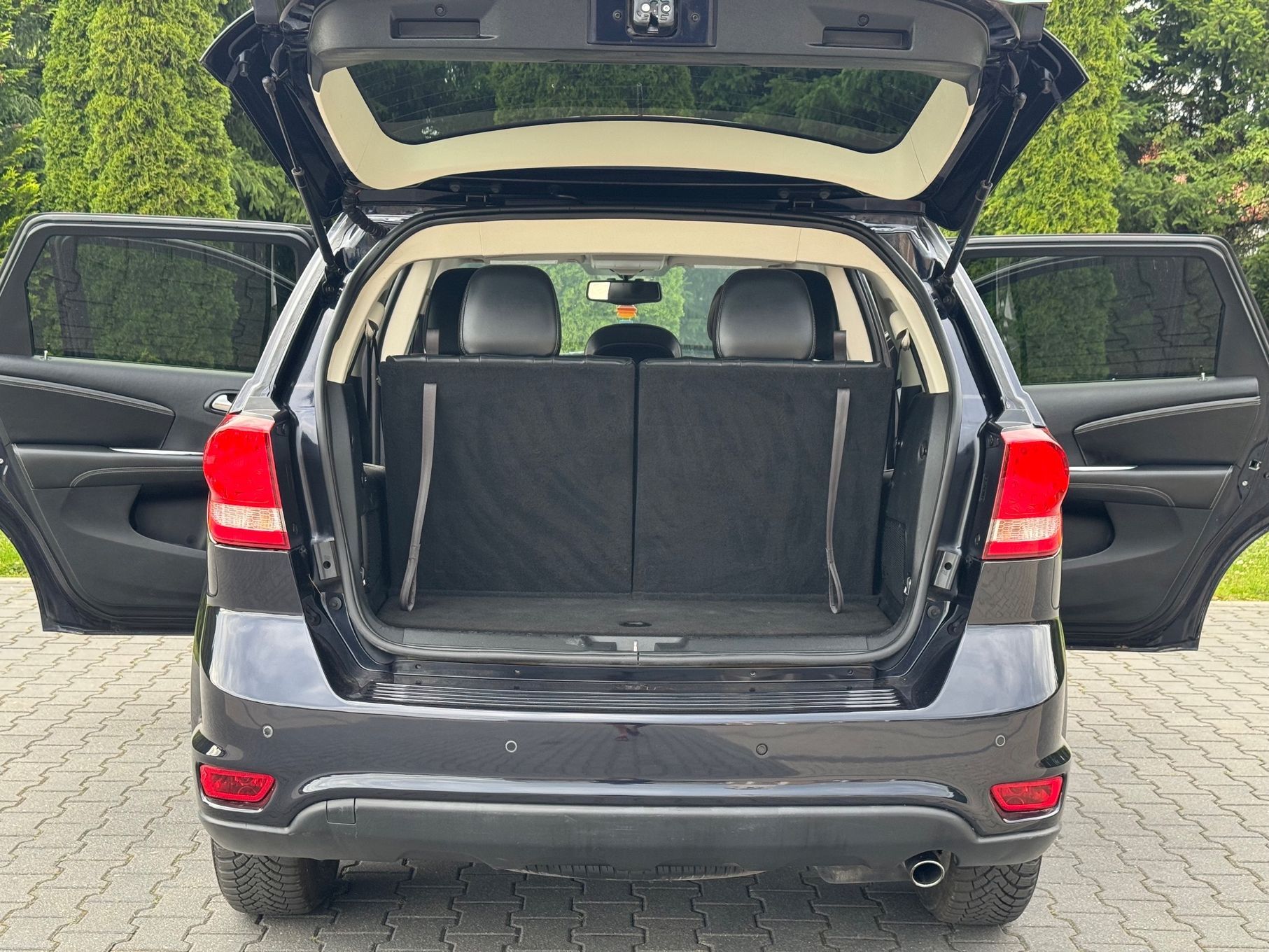 Fiat Freemont 2.0D 170KM ALU NAVI 7 Osobowy Serwisowany Bezwypadkowy