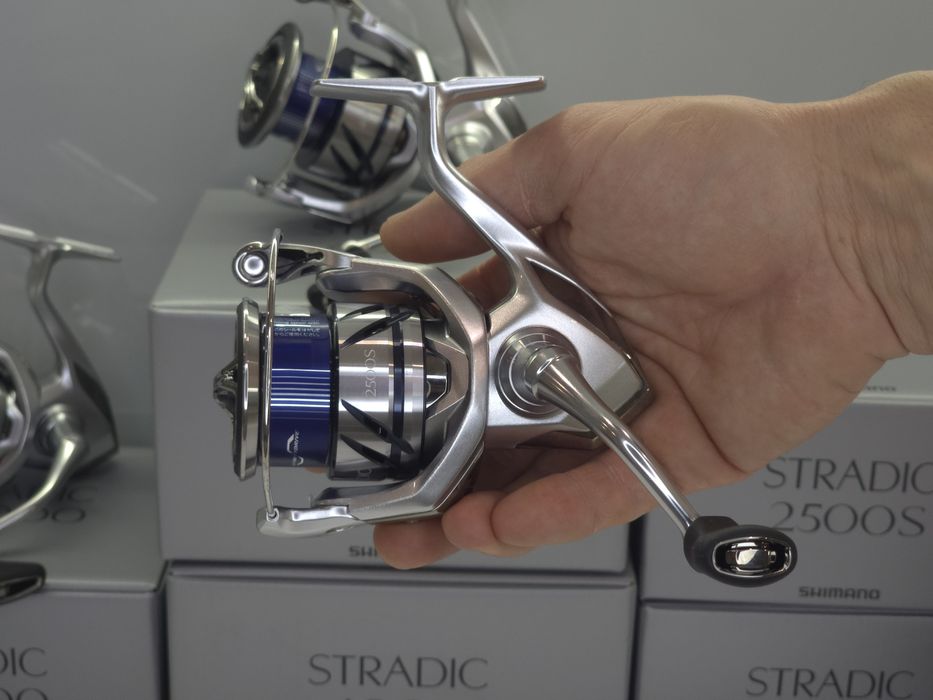 Shimano 23 Stradic з Японії 2500, 2500S,C3000,4000, Шимано Страдік 19