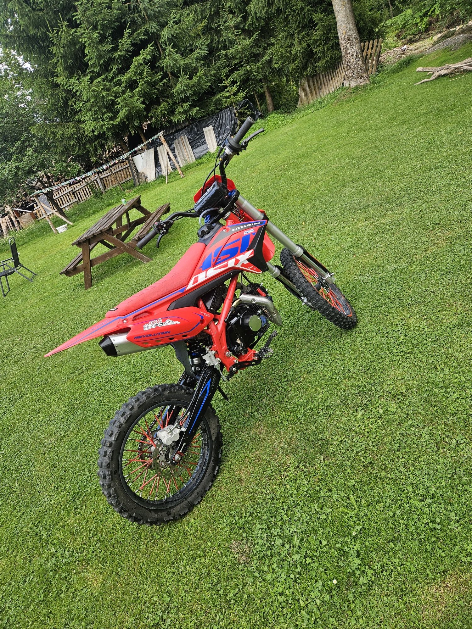 Cross 125ccm 4t Asix Xmotos mikilon loncin