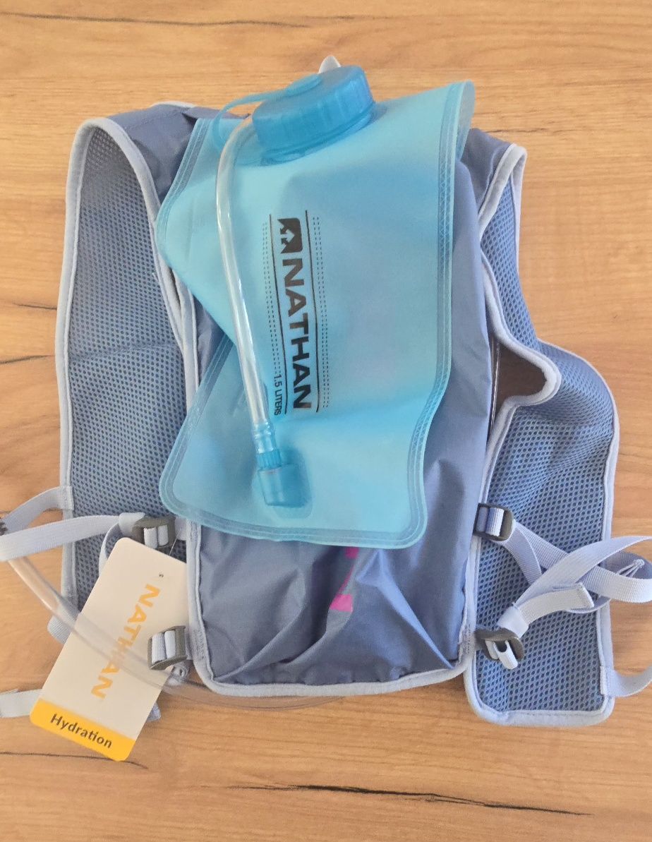 Nathan quickstart plus 40 kamizelka biegowa z bukłakiem