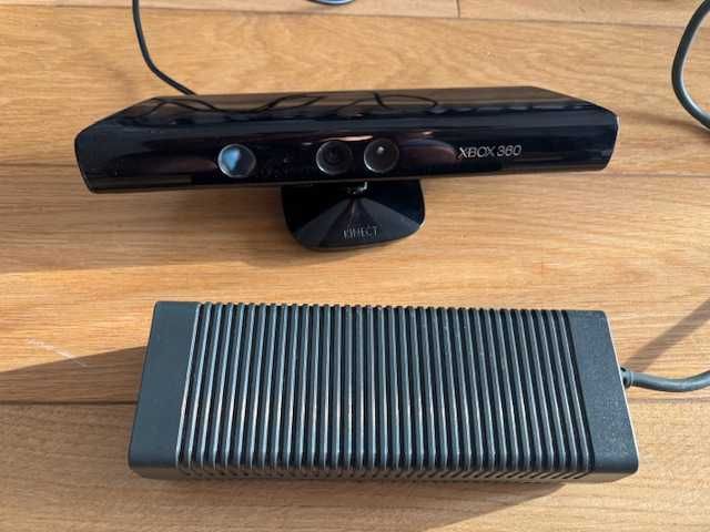 Xbox 360, 2xPady, kinect, sensor wifi