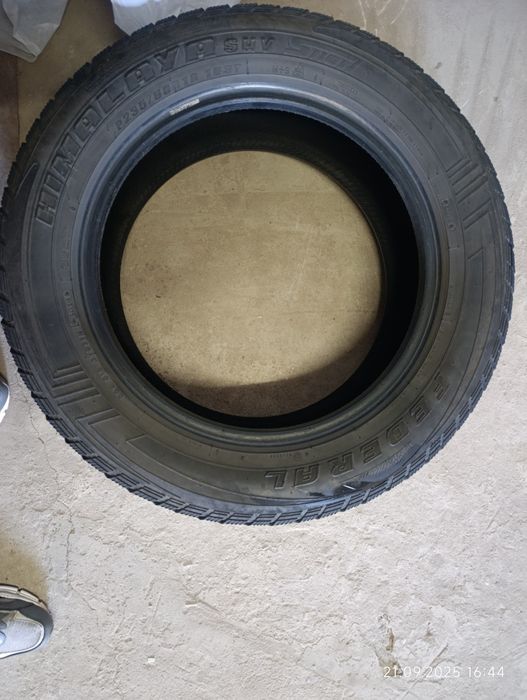 235-60 R18  Зима