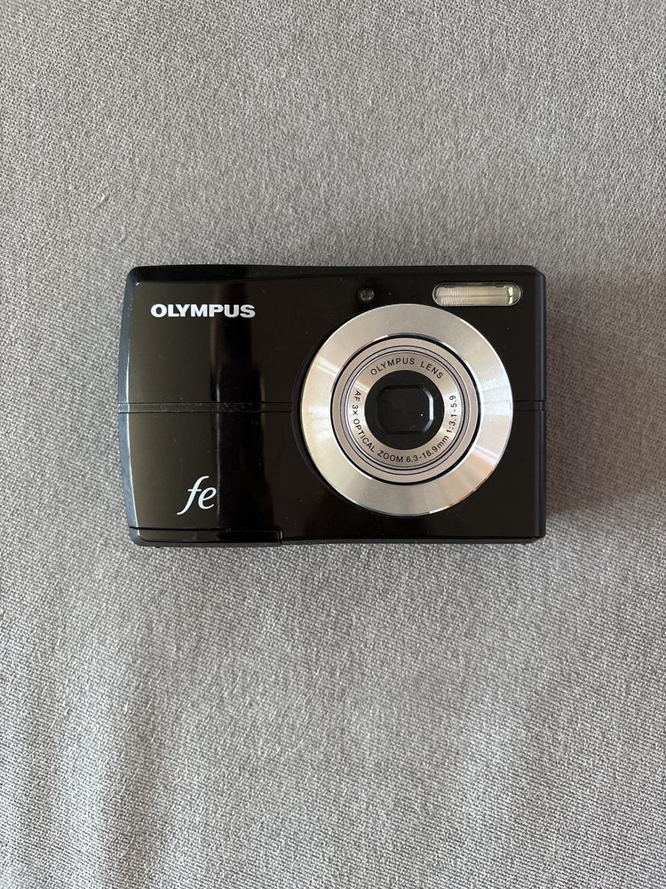 Цифрова камера OLYMPUS fe-26 12 mp під ремонт/на запчастини