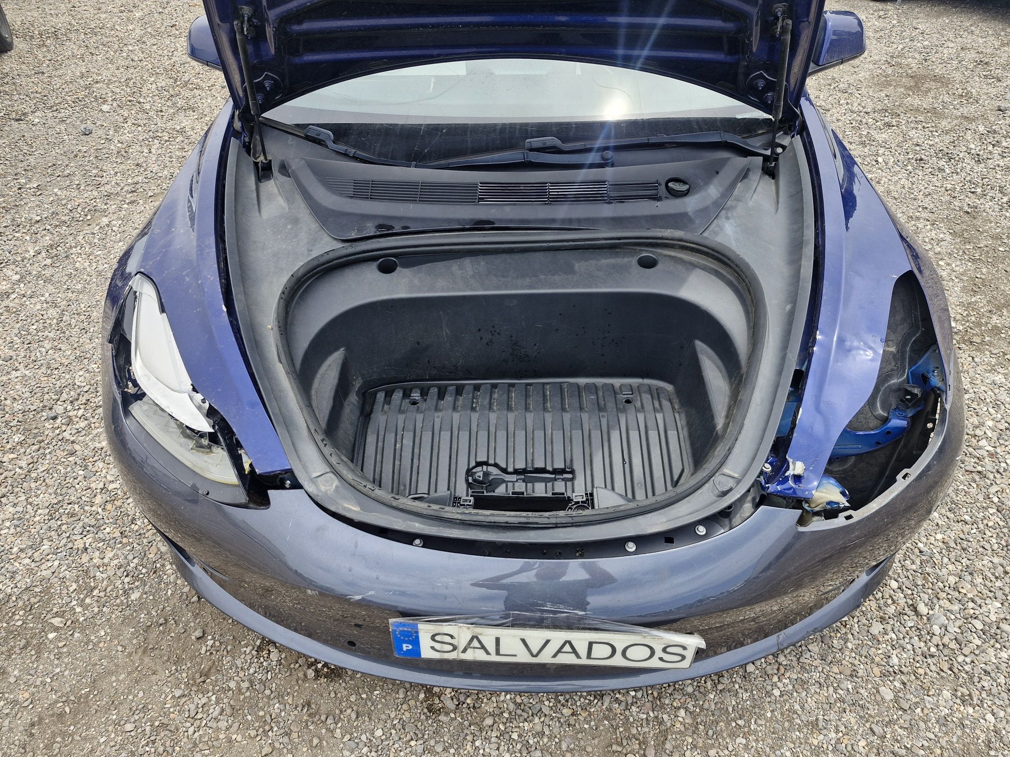 Tesla model 3 long range