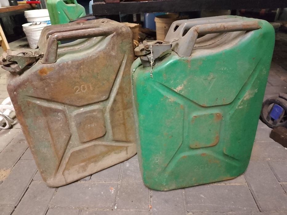 Sprzedam kanister lub zamienię na 5l/10 l