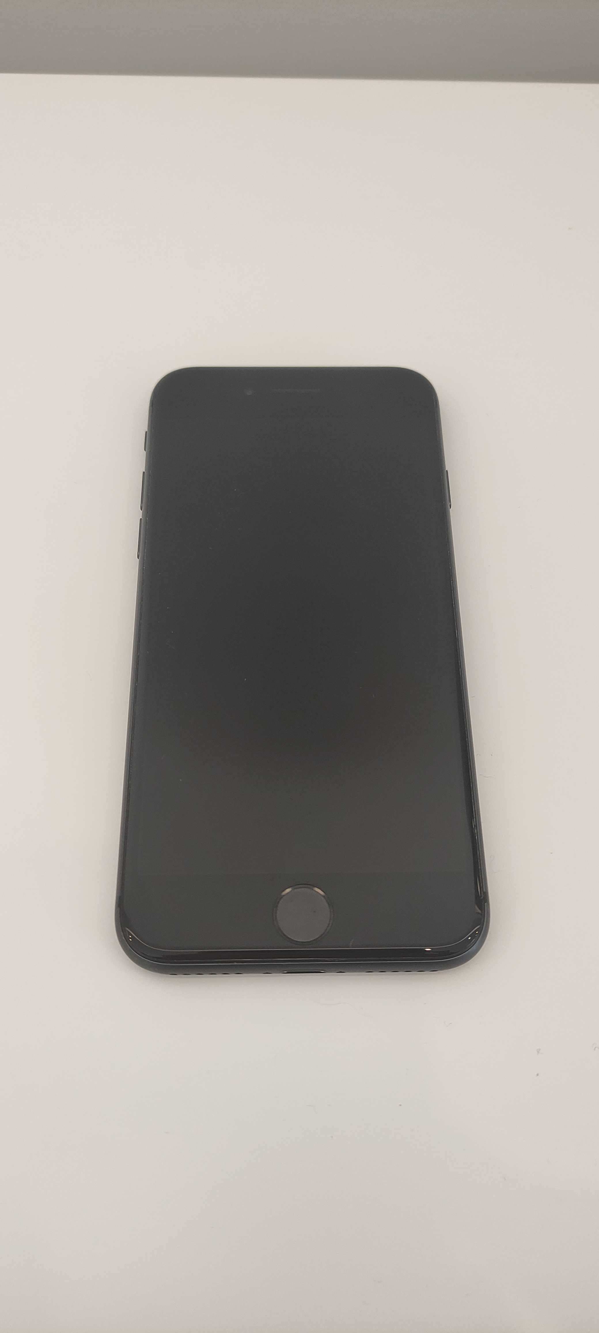 Iphone 8 64GB Black com todos acessórios - ótimo estado