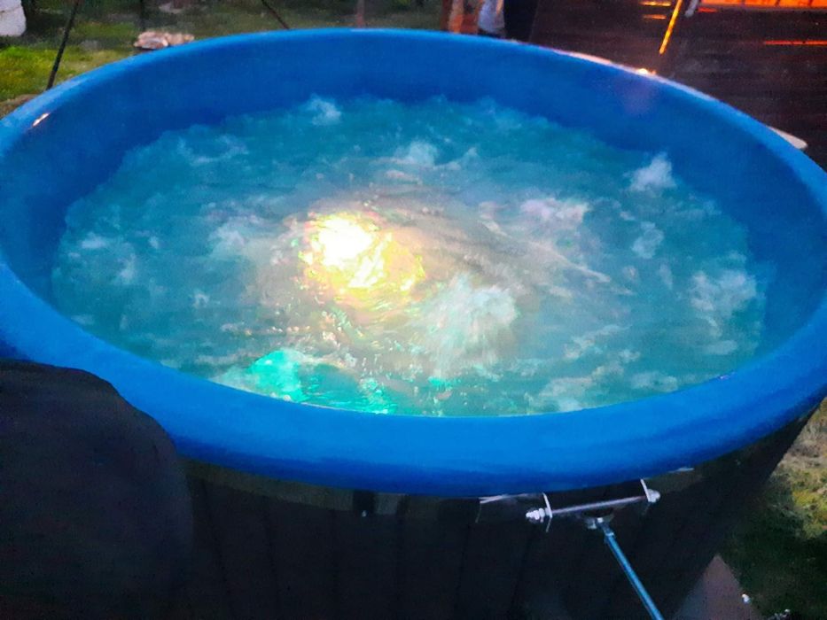 Mobilna balia jacuzzi bania