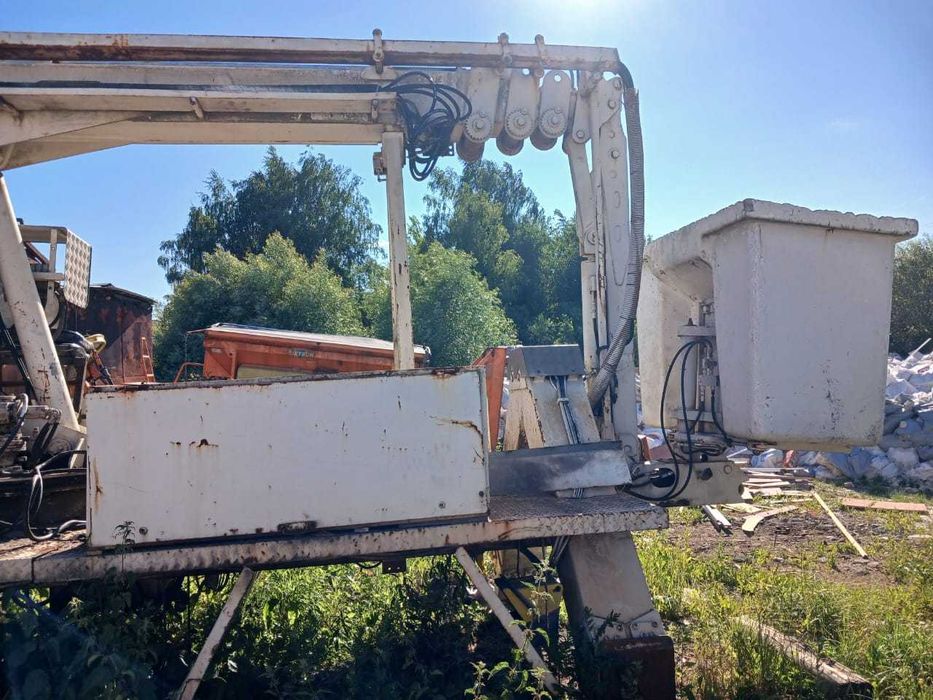 Автовишка стояла на Івеко 4х4 17м  кран вишка підйомник В Наявності!