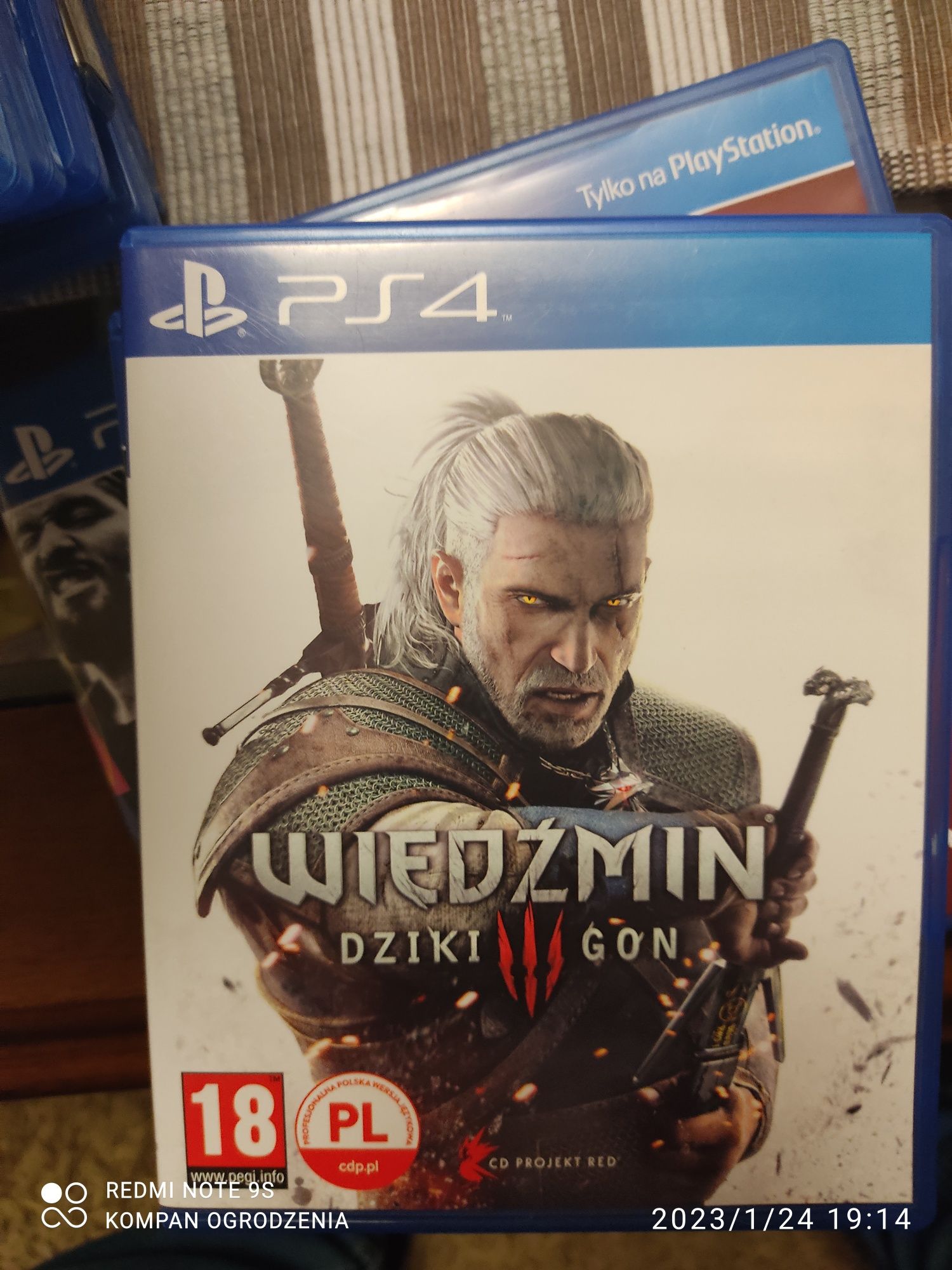 Wiedźmin dziki gon z CD muzyka i dodatkiem ps4