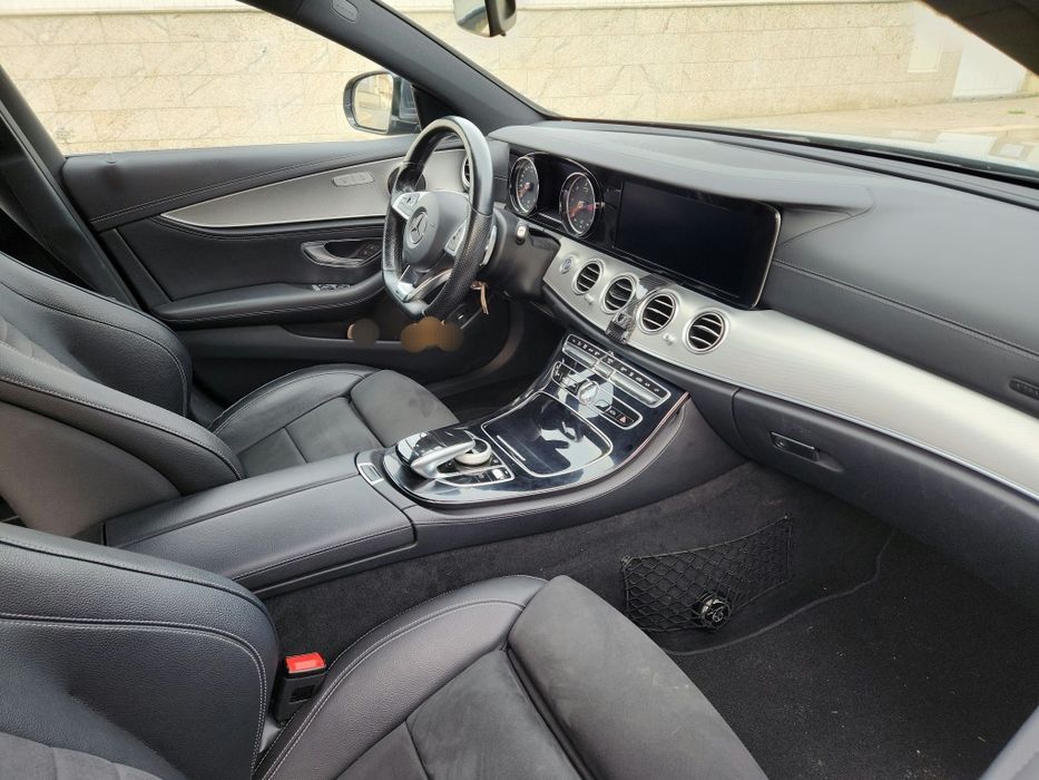 Mercedes-Benz E220d  AMG