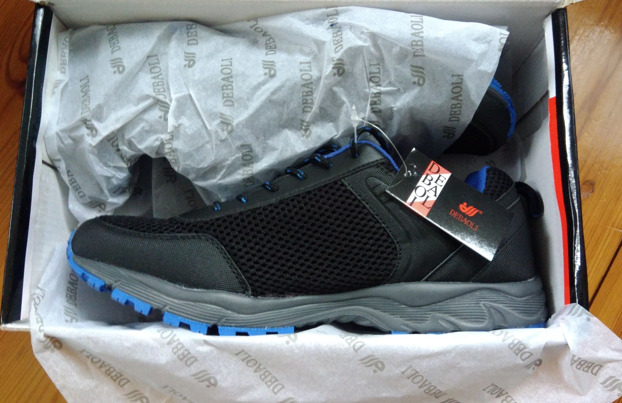 M1327 Buty męskie sportowe termoaktywne Trail Running r. 42 lekkie
