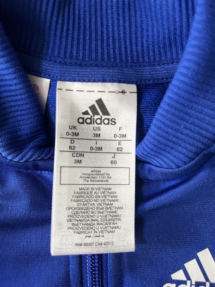 Спортивний костюм adidas 0-3міс